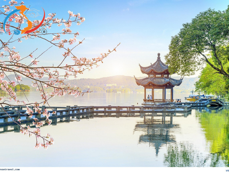 TOUR TRUNG QUỐC - THƯỢNG HẢI - HÀNG CHÂU - TÔ CHÂU - Ô TRẤN – DISNEYLAND