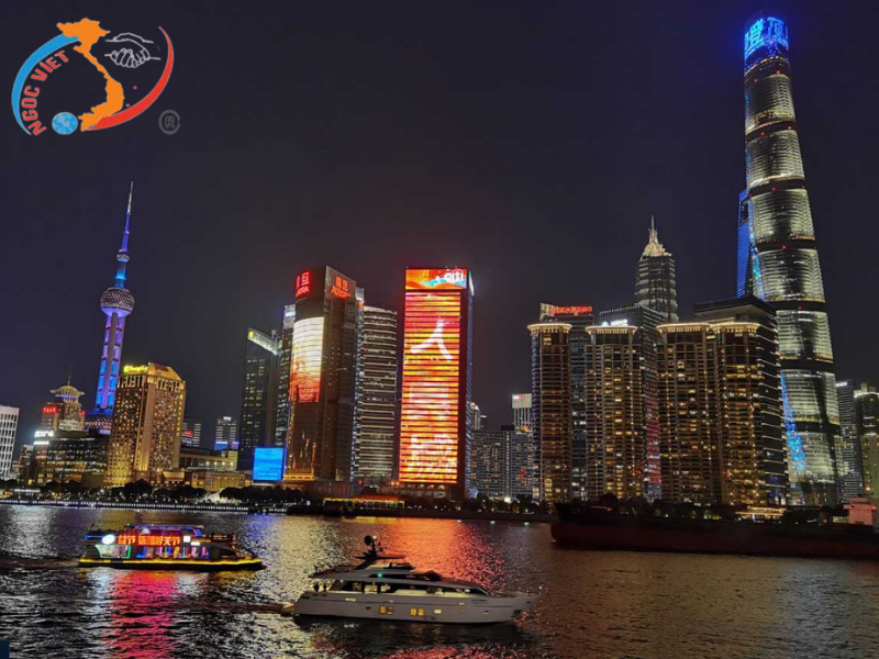 TOUR CHINA -  SHANGHAI - HANGZHOU - SUZHOU WUZHEN – DISNEYLAND