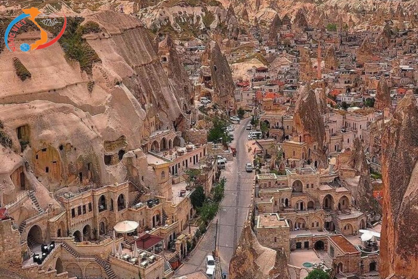 TOUR THỔ NHĨ KỲ- NGÃ TƯ CỦA  NỀN VĂN MINH